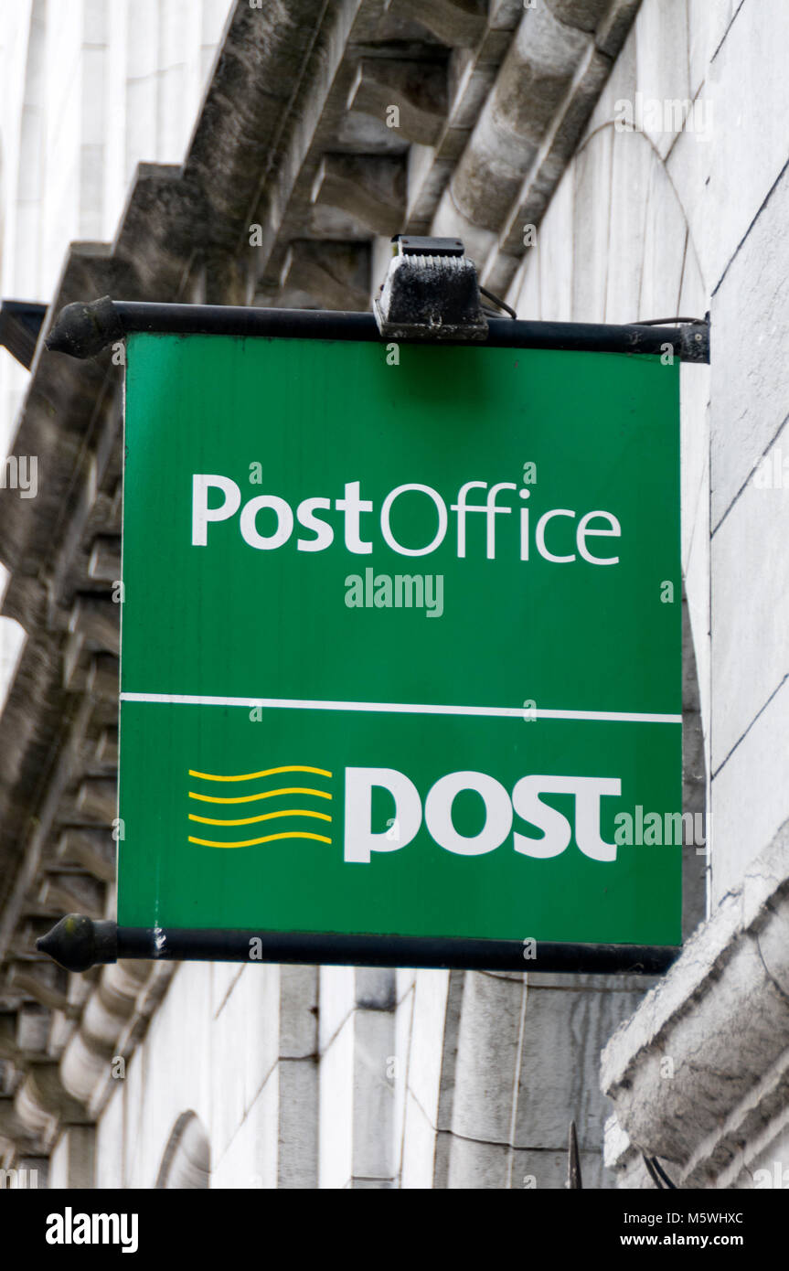 Irish post office sign -Fotos und -Bildmaterial in hoher Auflösung – Alamy
