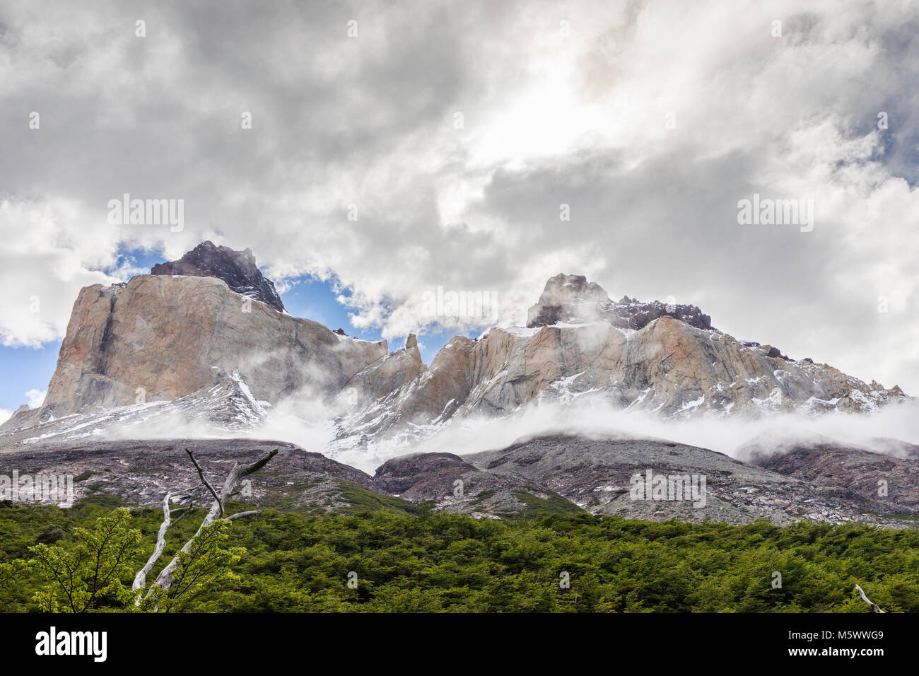 Cerro Paine Grande, Torres del Paine Nationalpark, Chile Stockfoto