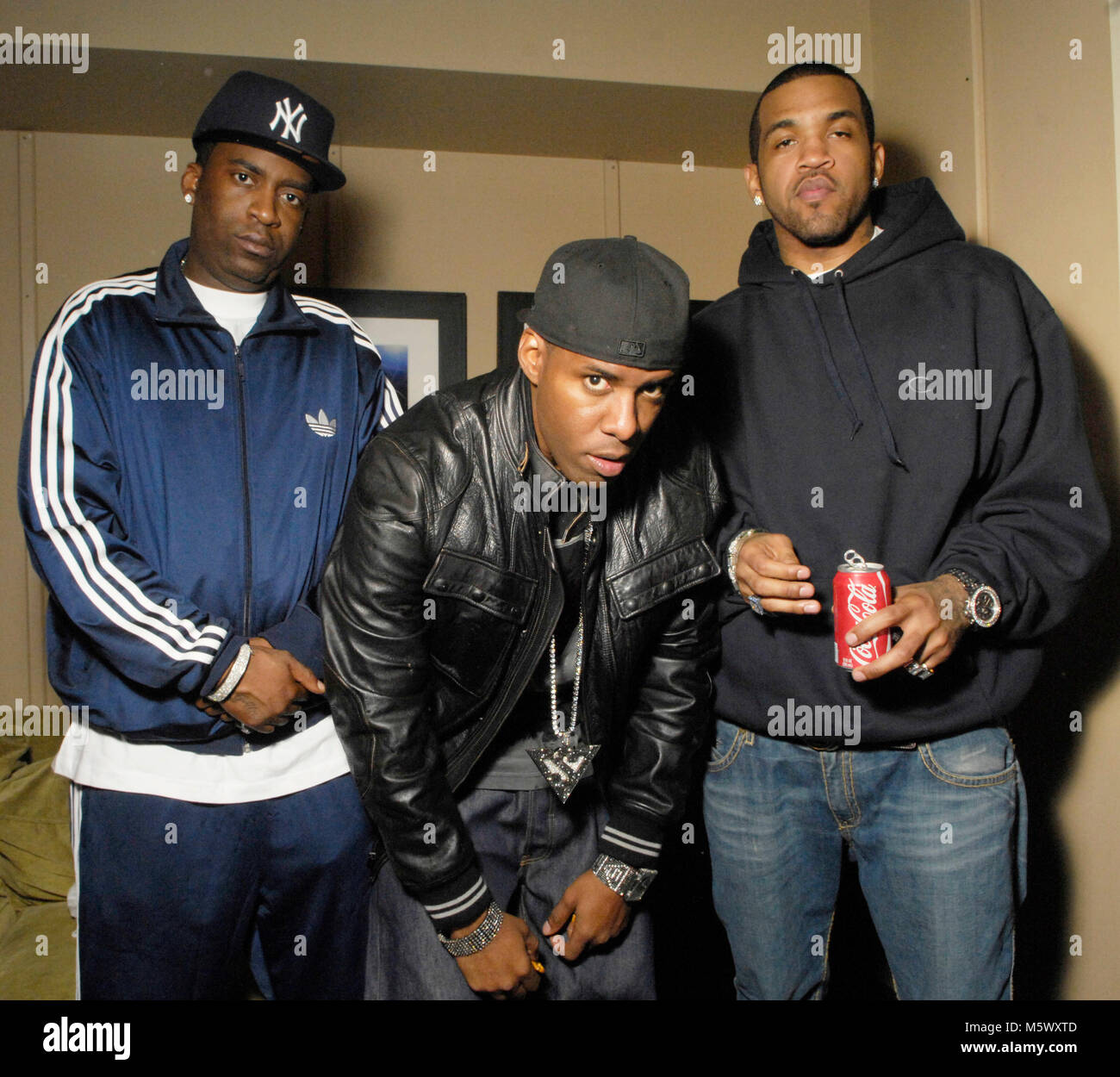 Tony Yayo Dj Whoo Kid Und Lloyd Banks Von G Unit Backstage Bei Jimmy Kimmel Am 18 November 2009 In Hollywood Kalifornien Stockfotografie Alamy