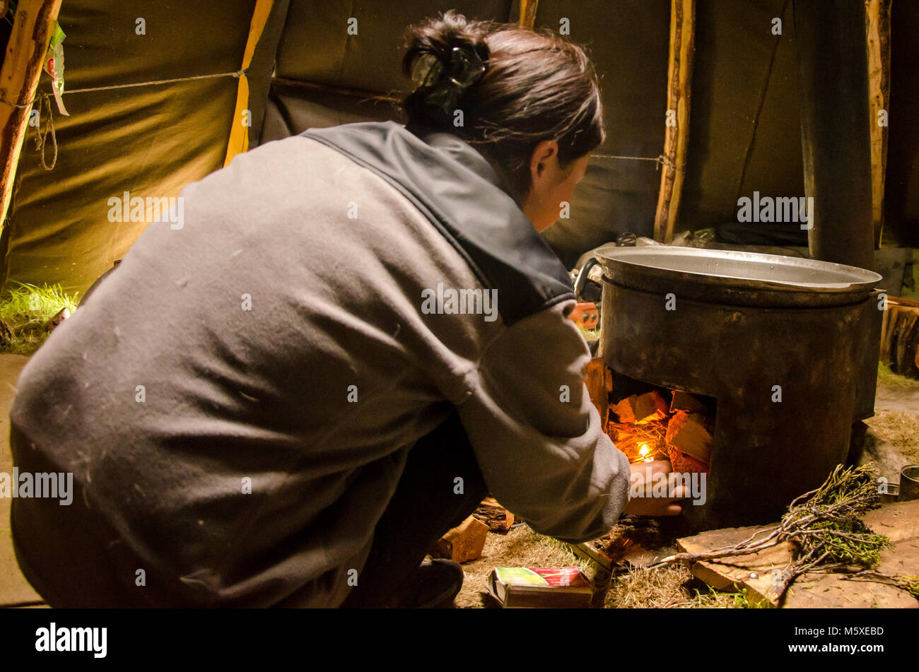 Tsaatan Leben, Rentierzüchter, Tsaaganuur, Mongolei Stockfoto