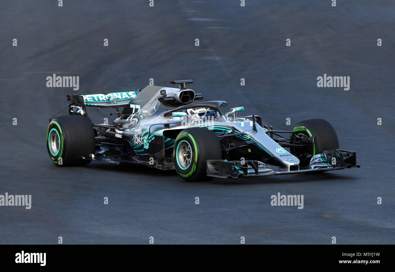 Mercedes Valtteri Bottas während Tages zwei vor der Saison auf dem Circuit de Barcelona-Catalunya, Barcelona. PRESS ASSOCIATION Foto. Bild Datum: Dienstag, 27. Februar 2018. Siehe PA Geschichte AUTO Barcelona. Photo Credit: Tim Goode/PA-Kabel. Einschränkungen: Nur für den redaktionellen Gebrauch bestimmt. Kommerzielle Nutzung mit vorheriger Zustimmung von Teams Stockfoto