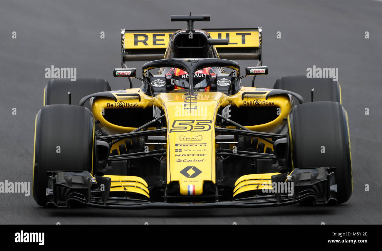 Von Renault, Carlos Sainz in Tag zwei des Vorsaison-testprogramm auf dem Circuit de Barcelona-Catalunya, Barcelona. PRESS ASSOCIATION Foto. Bild Datum: Dienstag, 27. Februar 2018. Siehe PA Geschichte AUTO Barcelona. Photo Credit: Tim Goode/PA-Kabel. Einschränkungen: Nur für den redaktionellen Gebrauch bestimmt. Kommerzielle Nutzung mit vorheriger Zustimmung von Teams Stockfoto