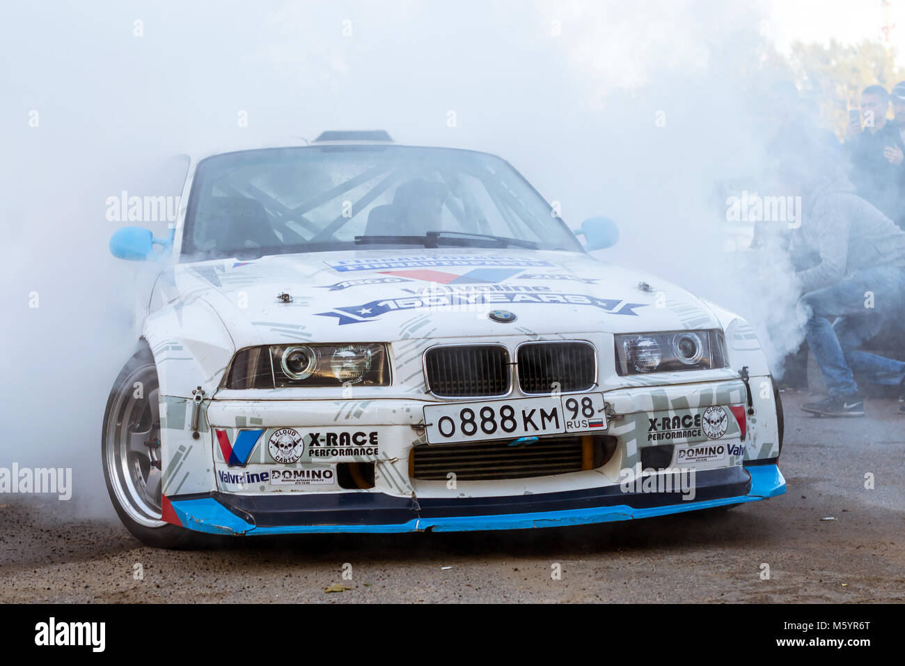 St. Petersburg, Russland - 16. September 2017: Auto BMW 3-Serie, individuelles Projekt, für Drift Racing motorsport vorbereitet. Deutsche Bayerischen BMW driftcar b Stockfoto
