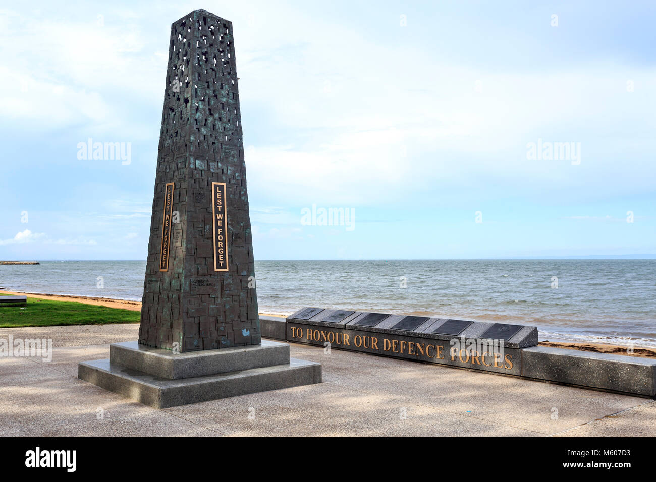 Kriegerdenkmal am Strand in Redcliffe, Queensland, Australien Stockfoto