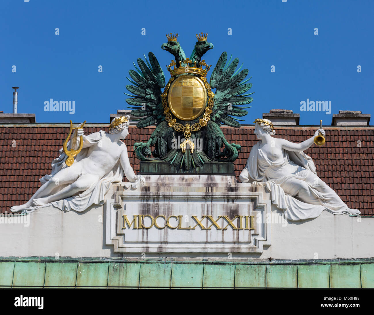 Wappen auf dem Palais Pallavicini Dach, Josefsplatz, Wien, Wien, Österreich  Stockfotografie - Alamy