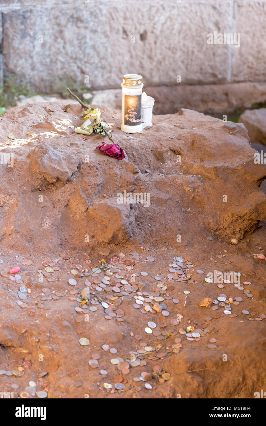 Der Altar im Tempel von Julius Caesar, Roman Forum Stockfoto