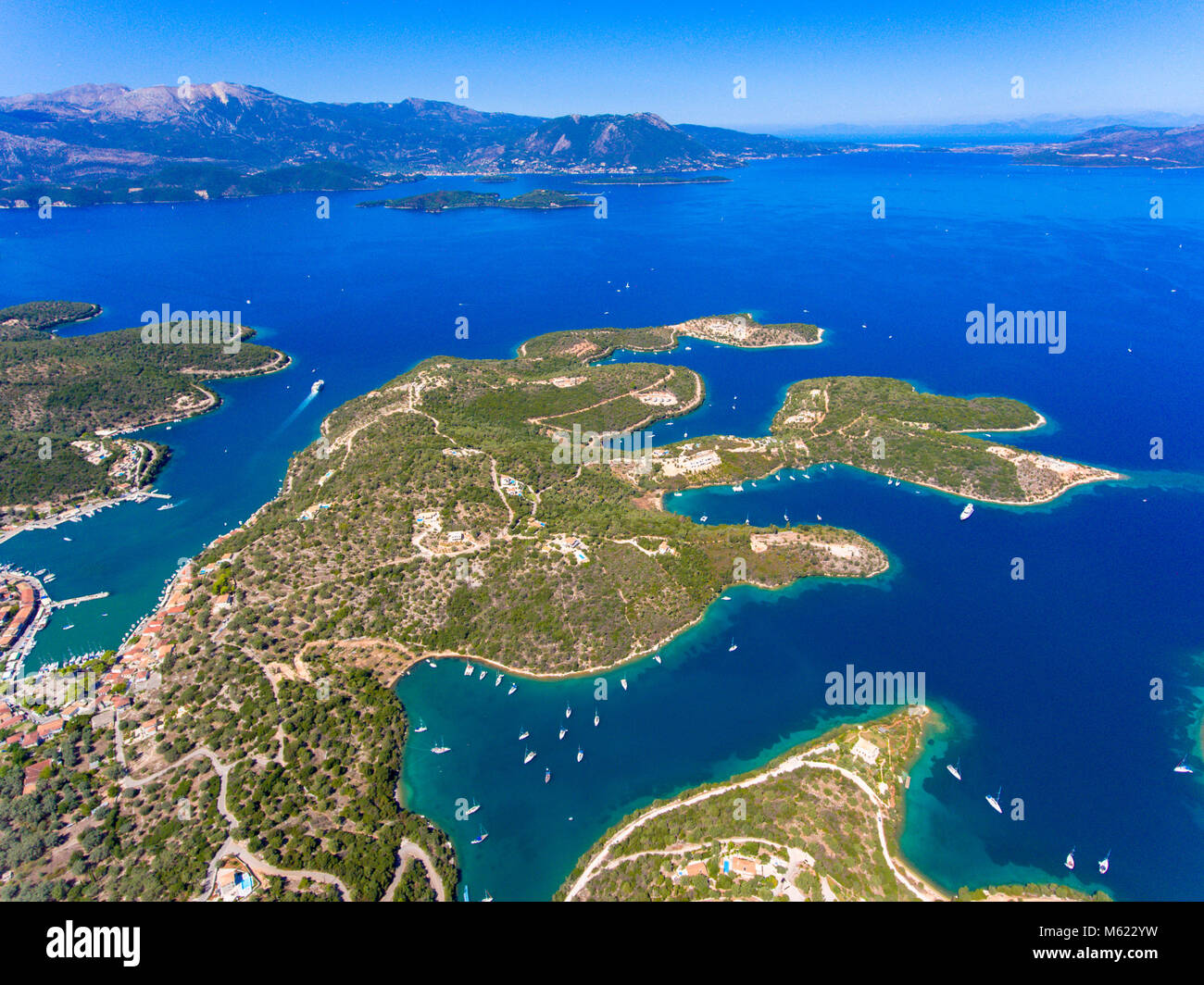 Meganisi Insel Griechenland Blick auf die Küste und das Meer Stockfoto