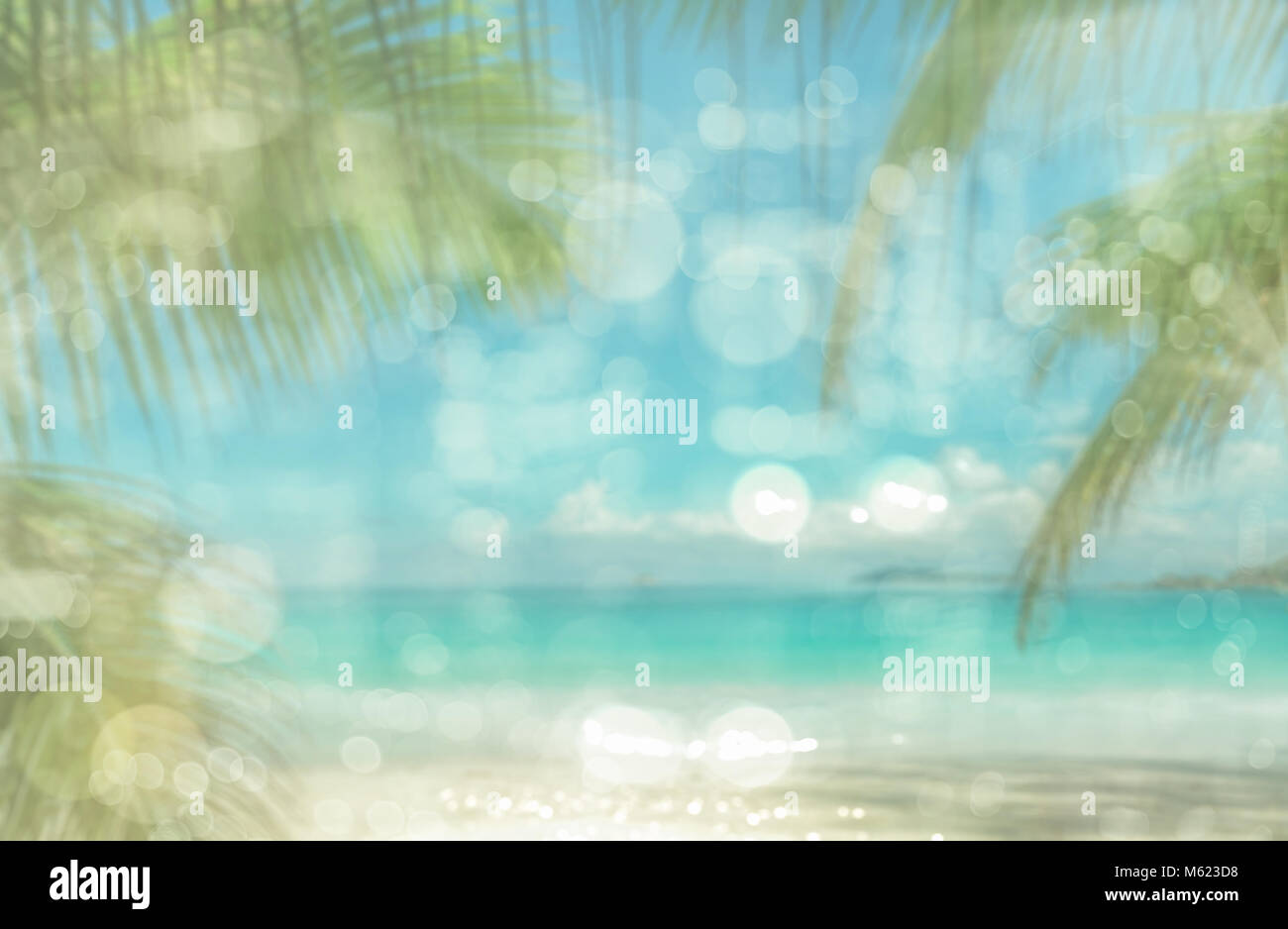Defokussierten tropischen Strand. Perfekter Urlaub Hintergrund. Stockfoto