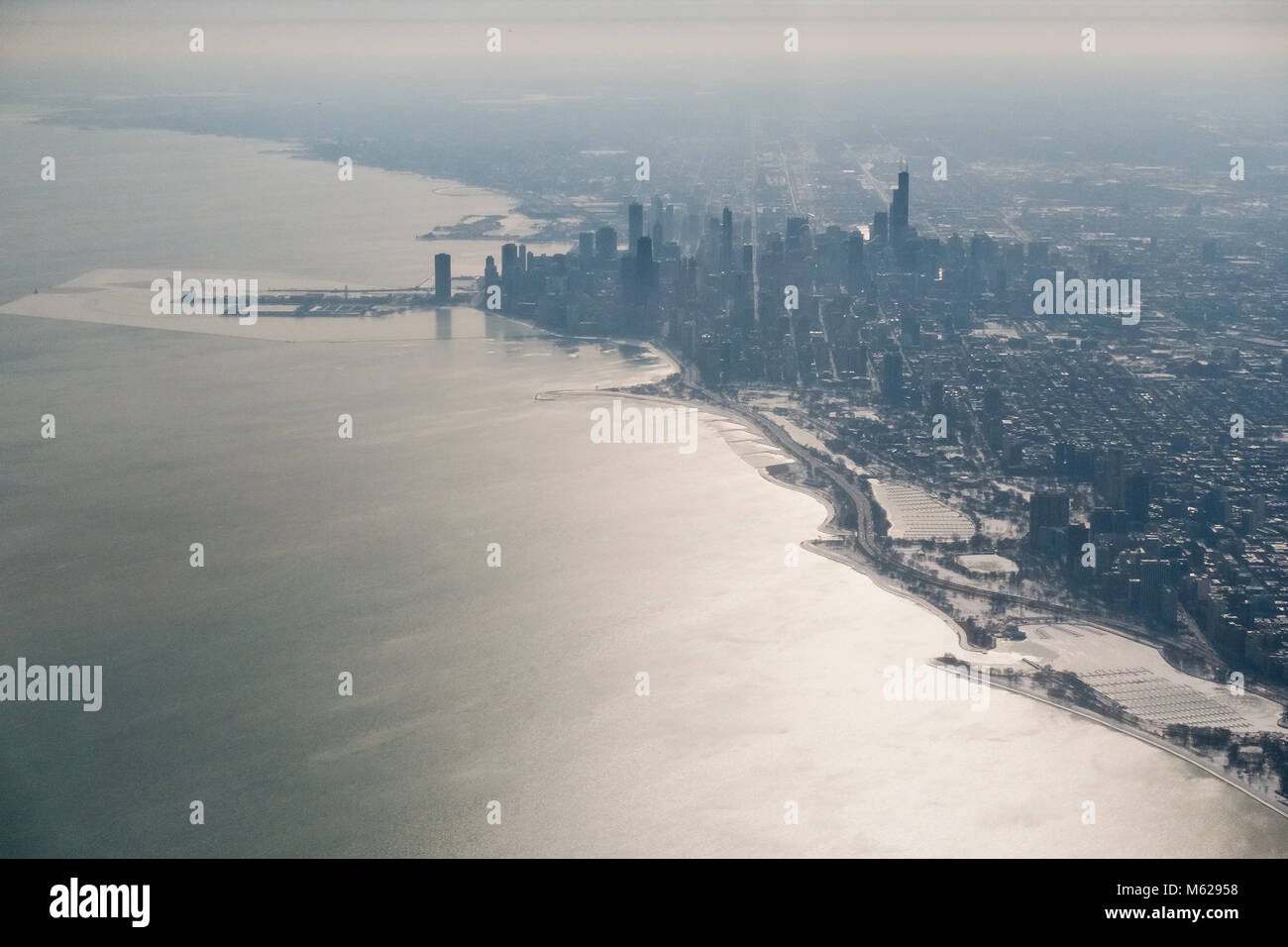 In der Innenstadt von Chicago aus der Luft (Chicago, Illinois USA) - Areal Stockfoto