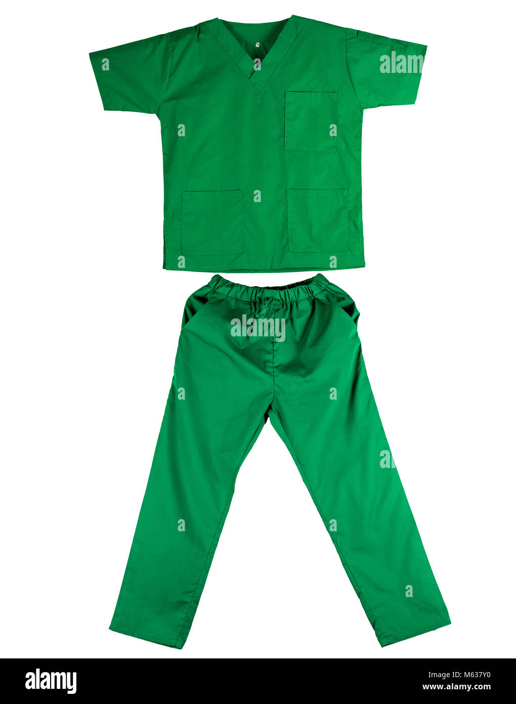 Grüne Kittel uniform auf weißem Hintergrund. Grünes T-Shirt und Hose für Tierarzt, Arzt oder Krankenschwester Stockfoto