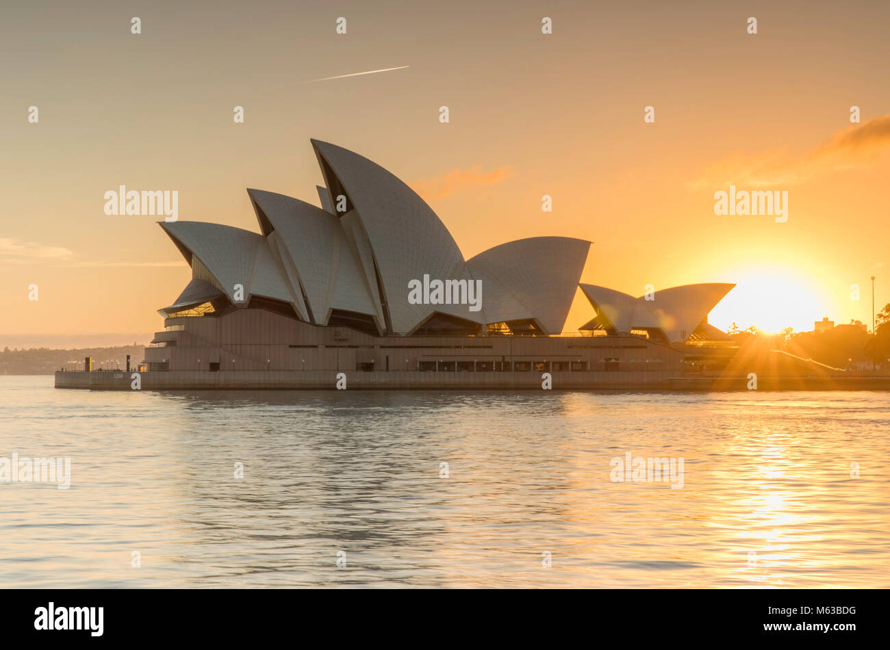 Sydney Opera House bei Sonnenaufgang, Sydney, New South Wales, Australien Stockfoto