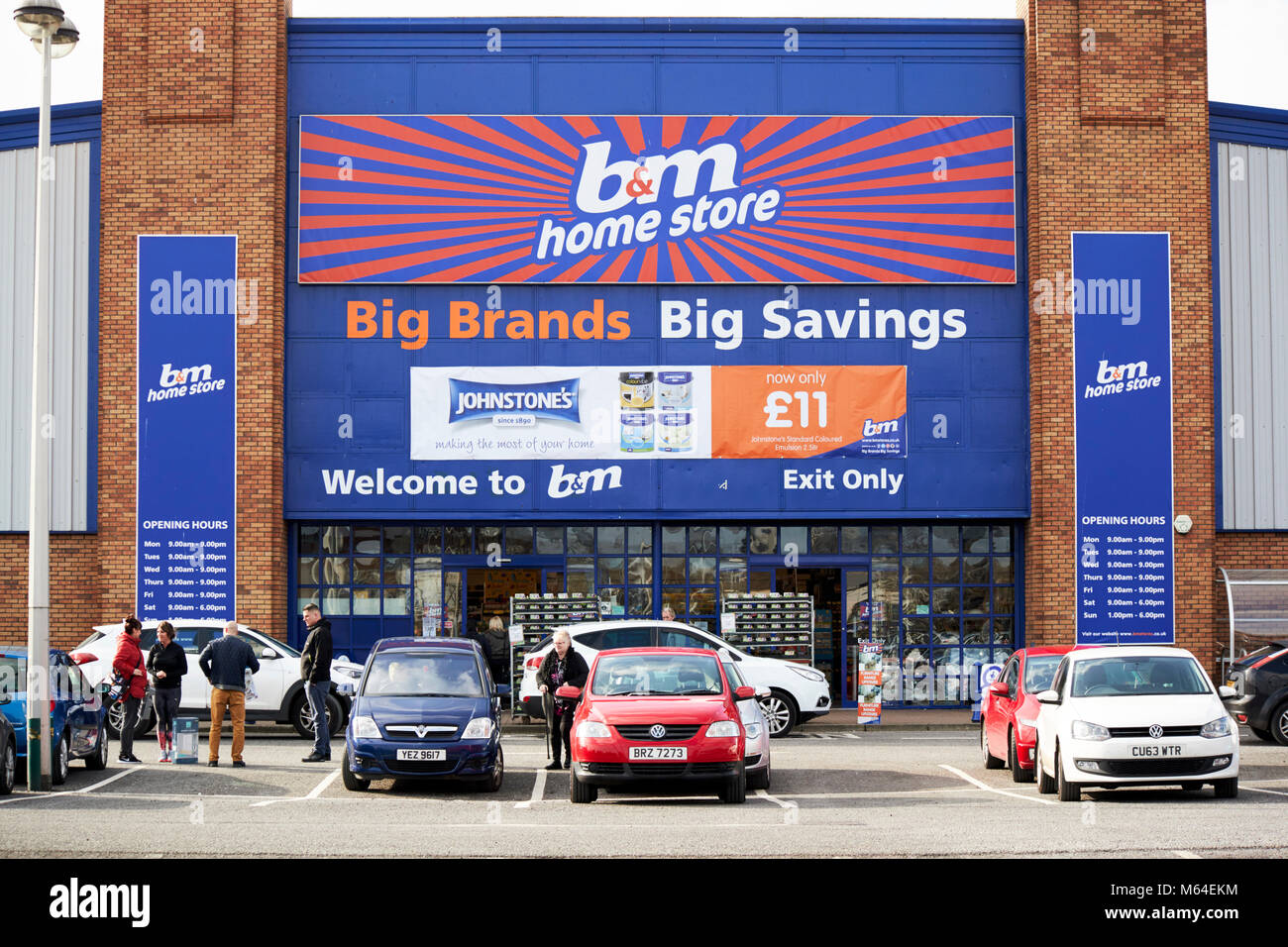 B&m Home Store große Store in einem Retail Park in Großbritannien Stockfoto