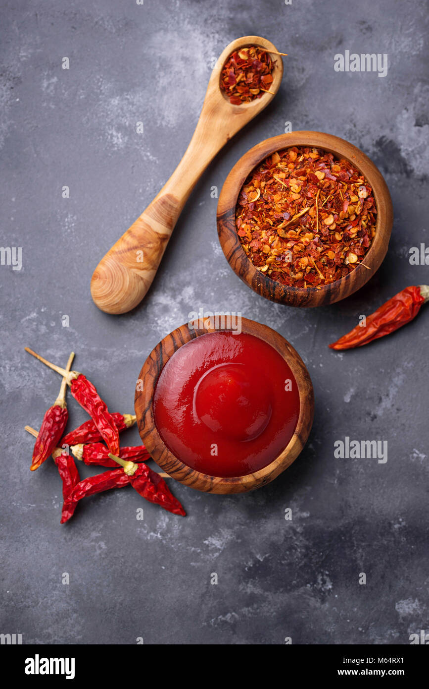 Chili Sauce mit getrockneten Paprika Stockfoto