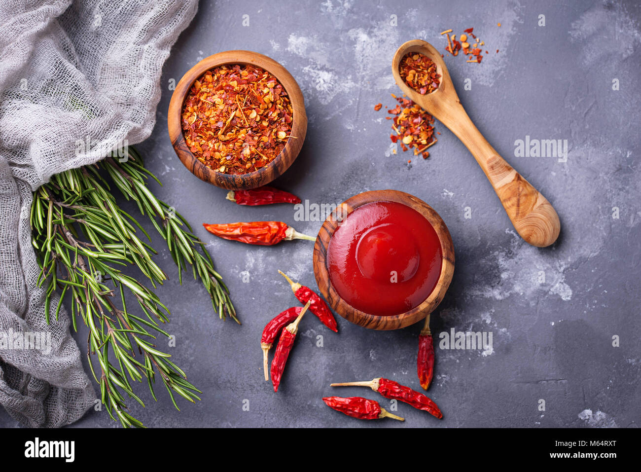 Chili Sauce mit getrockneten Paprika Stockfoto