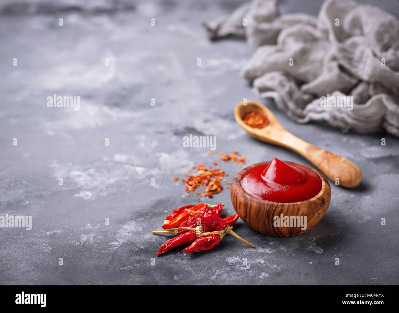 Chili Sauce mit getrockneten Paprika Stockfoto