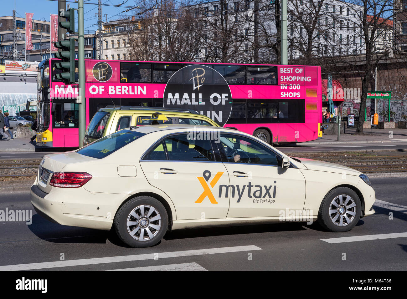 Einkaufszentrum von berlin Fotos und Bildmaterial in hoher Auflösung Alamy