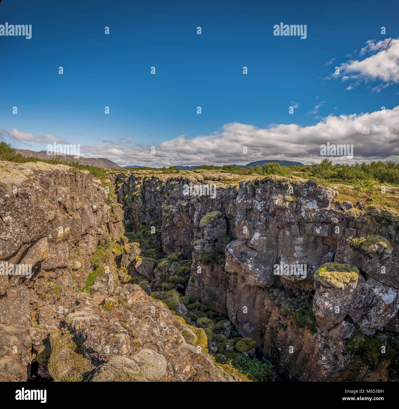 Almannagja riss. Thingvellir National Park, ein UNESCO-Weltkulturerbe, Island. Stockfoto