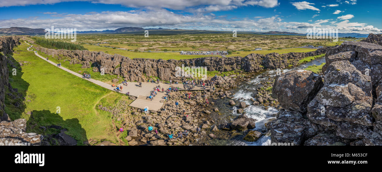 Almannagja riss. Thingvellir National Park, ein UNESCO-Weltkulturerbe, Island. Stockfoto