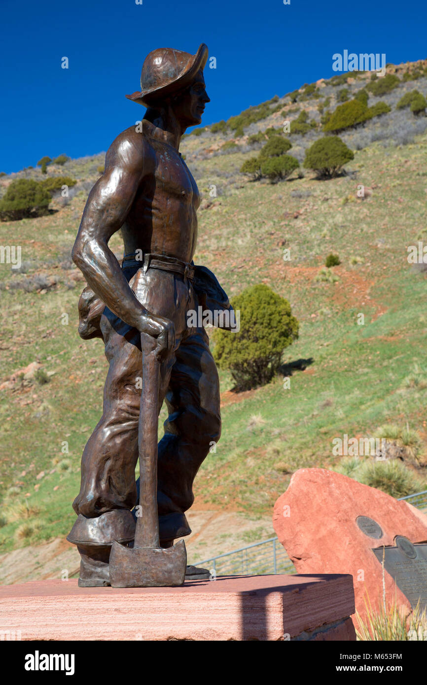 Civilian Conservation Corps (CCC) Statue, Red Rocks Park, Jefferson County, Colorado Stockfoto