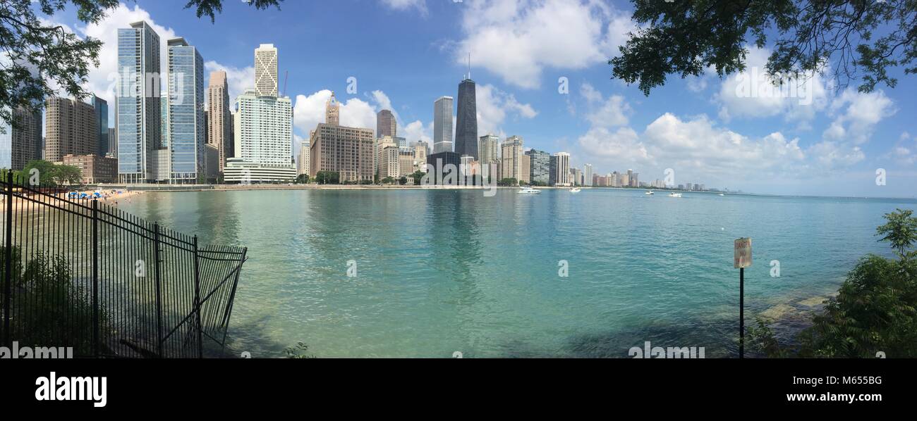 Skyline von Chicago und am Seeufer Stockfoto