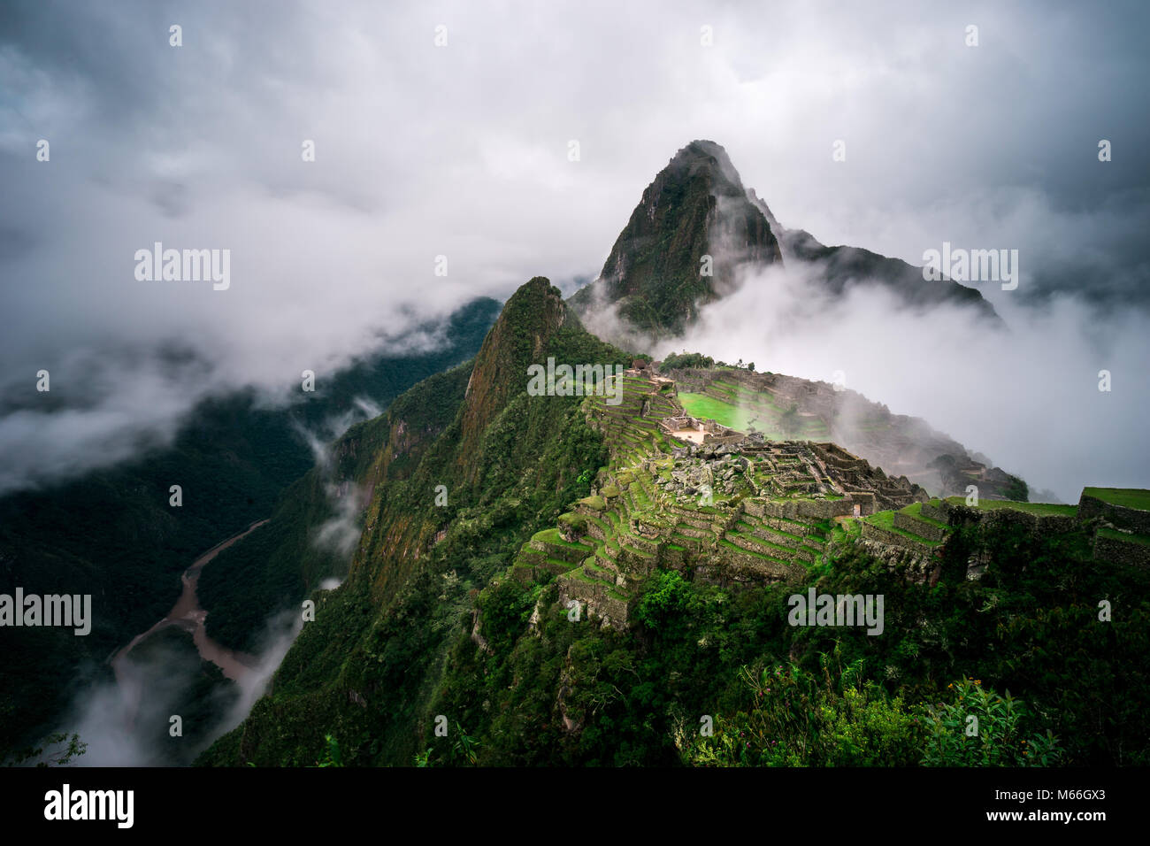 Machu Picchu im Nebel, Cuzco, Peru Stockfoto