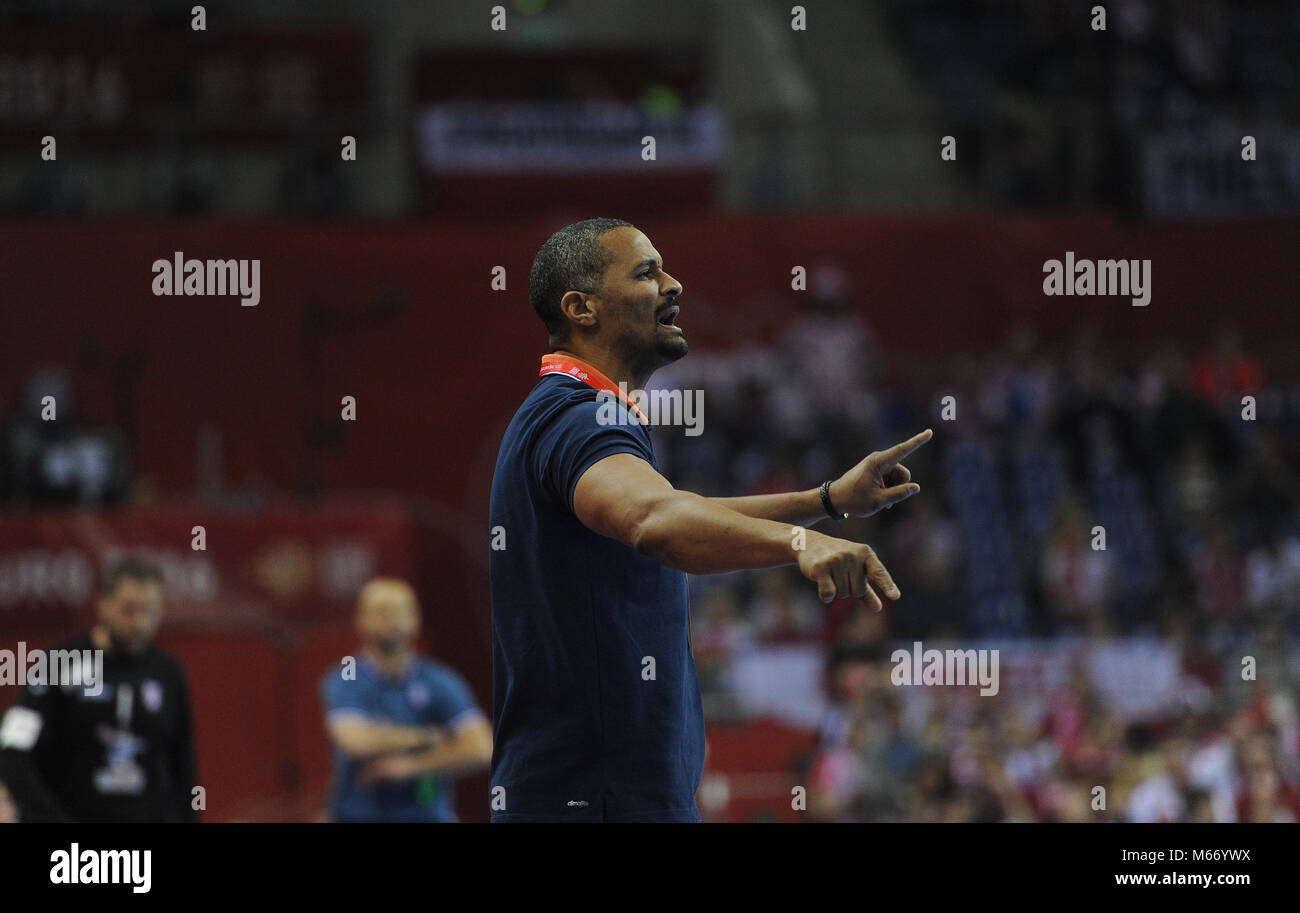 CRACOV, Polen - Januar 23, 2016: Männer EHF European Handball Federation EURO 2016 Krakau Tauron Arena Frankreich - Kroatien o/p: Didier Dinart Stockfoto