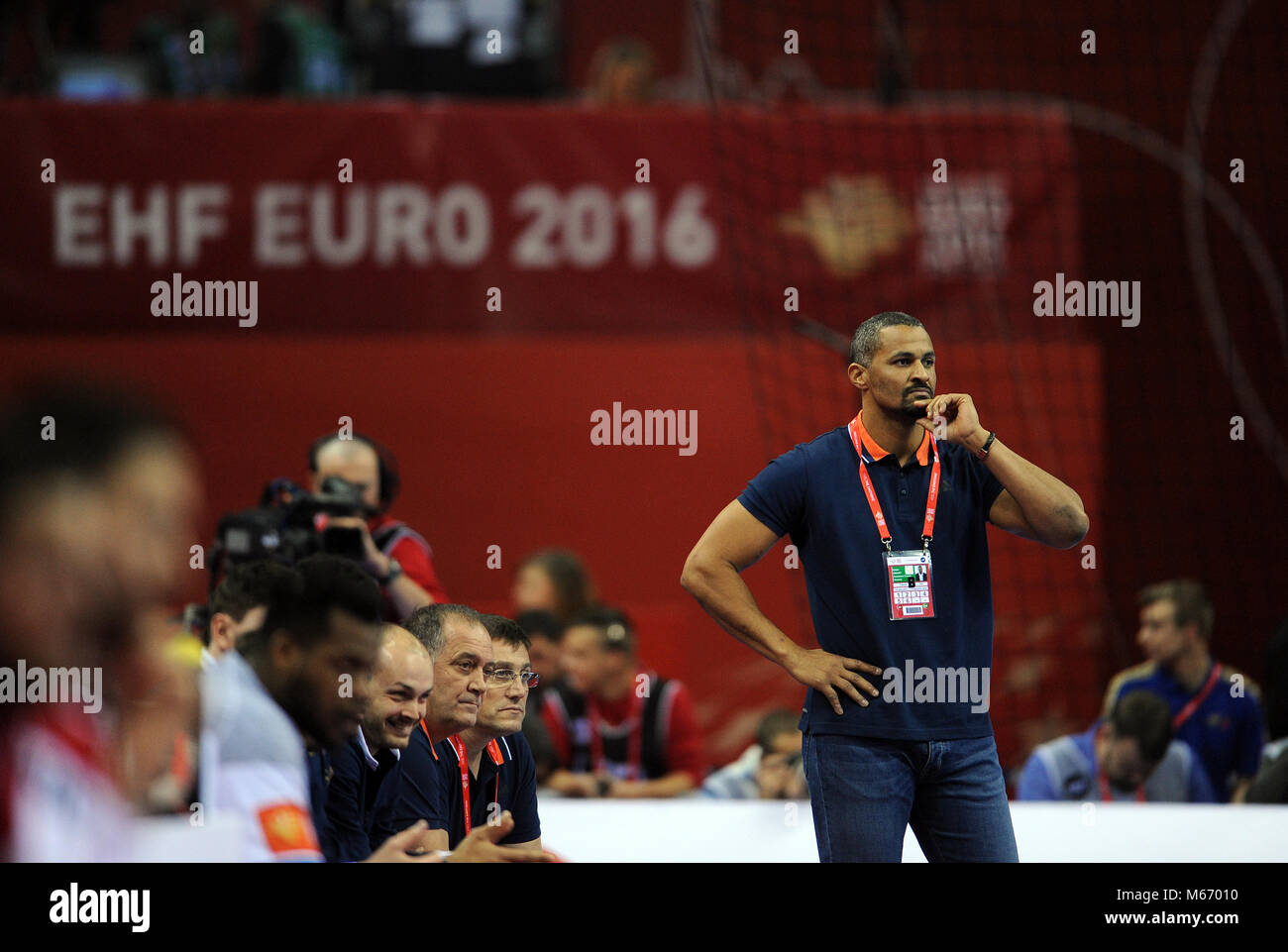 CRACOV, Polen - Januar 23, 2016: Männer EHF European Handball Federation EURO 2016 Krakau Tauron Arena Frankreich - Kroatien o/p: Didier Dinart Stockfoto