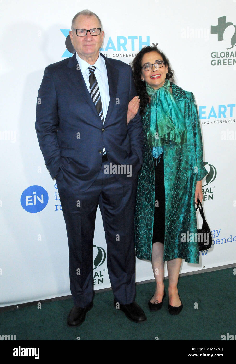 Los Angeles, USA. 28 Feb, 2018. (L - R) Schauspieler Ed O'Neill und Catherine Rusoff nehmen an der 15. jährlichen Global Green NeueHouse Pre-Oscar Gala in Hollywood, am 28. Februar in Los Angeles, Kalifornien 2018. Foto von Barry King/Alamy leben Nachrichten Stockfoto