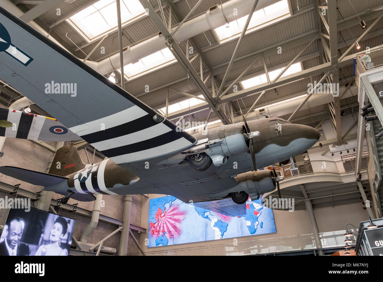 New Orleans, FEB 21: Innenansicht des berühmten National WWII Museum am Feb 21,2018 in New Orleans, Louisiana Stockfoto