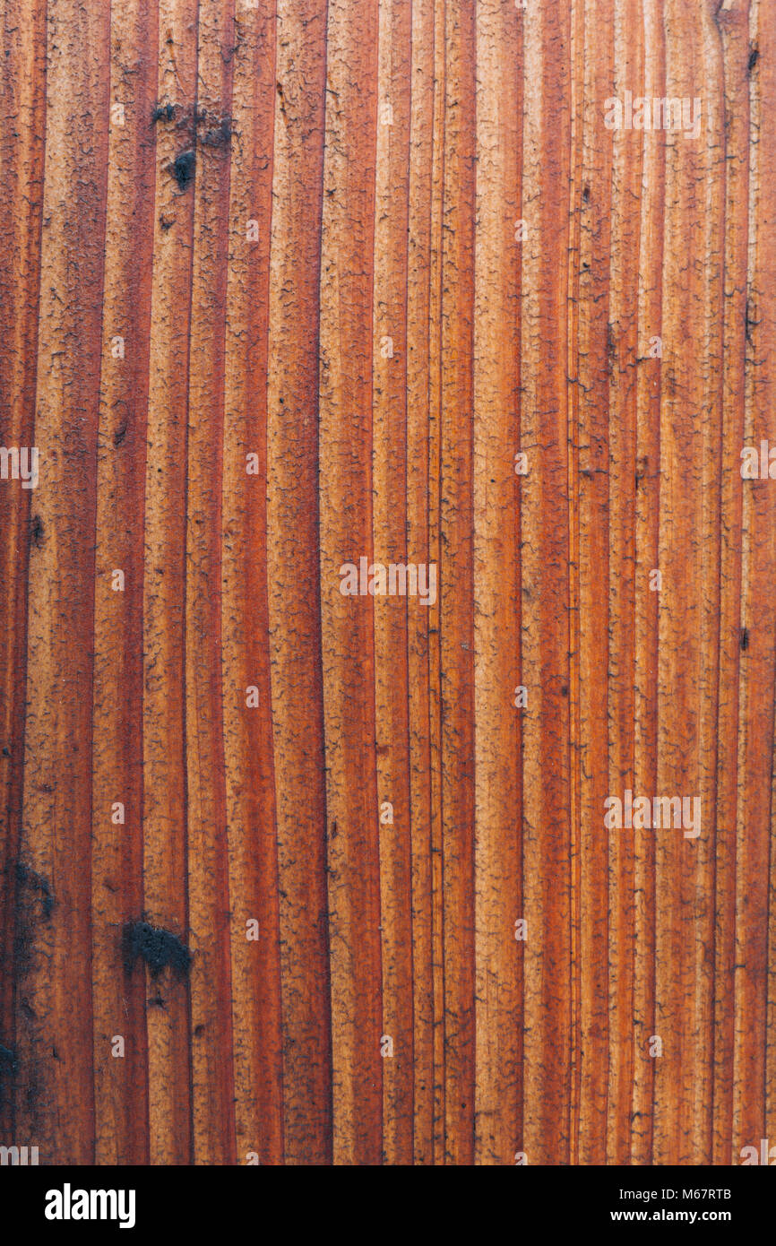 Alte braune Holz Plank, Teil eines alten Zaun. Grafisches Element, das als Hintergrund oder Textur verwendet werden können. Stockfoto
