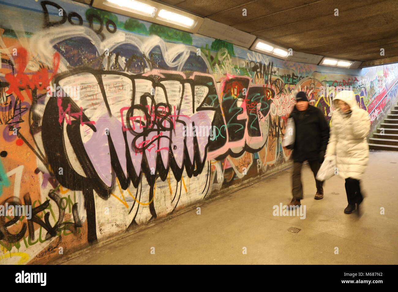 U-Bahn graffiti Tunnel Stockfoto