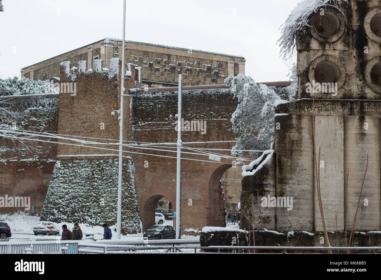 Porta Maggiore in einer verschneiten Tag Stockfoto