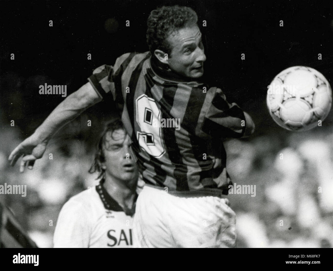 Fußballspieler Jean-Pierre Papin und Gianluca Signorini, 1990 s Stockfoto