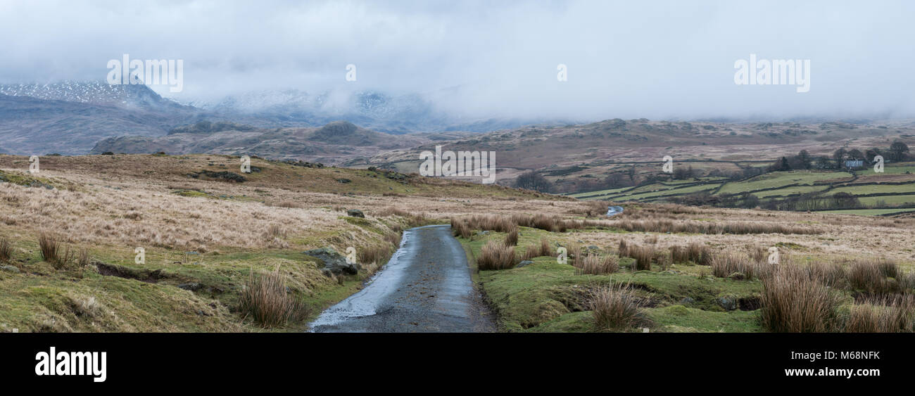 Diese Spur quer Birker fiel zu Boden und Birkerthwaite darüber hinaus. Stockfoto