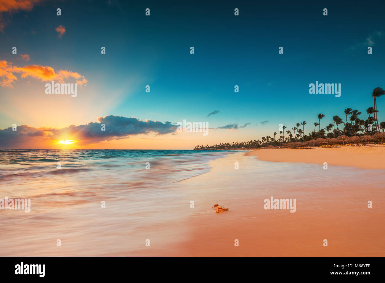 Tropical Beach in Punta Cana, Dominikanische Republik Stockfoto