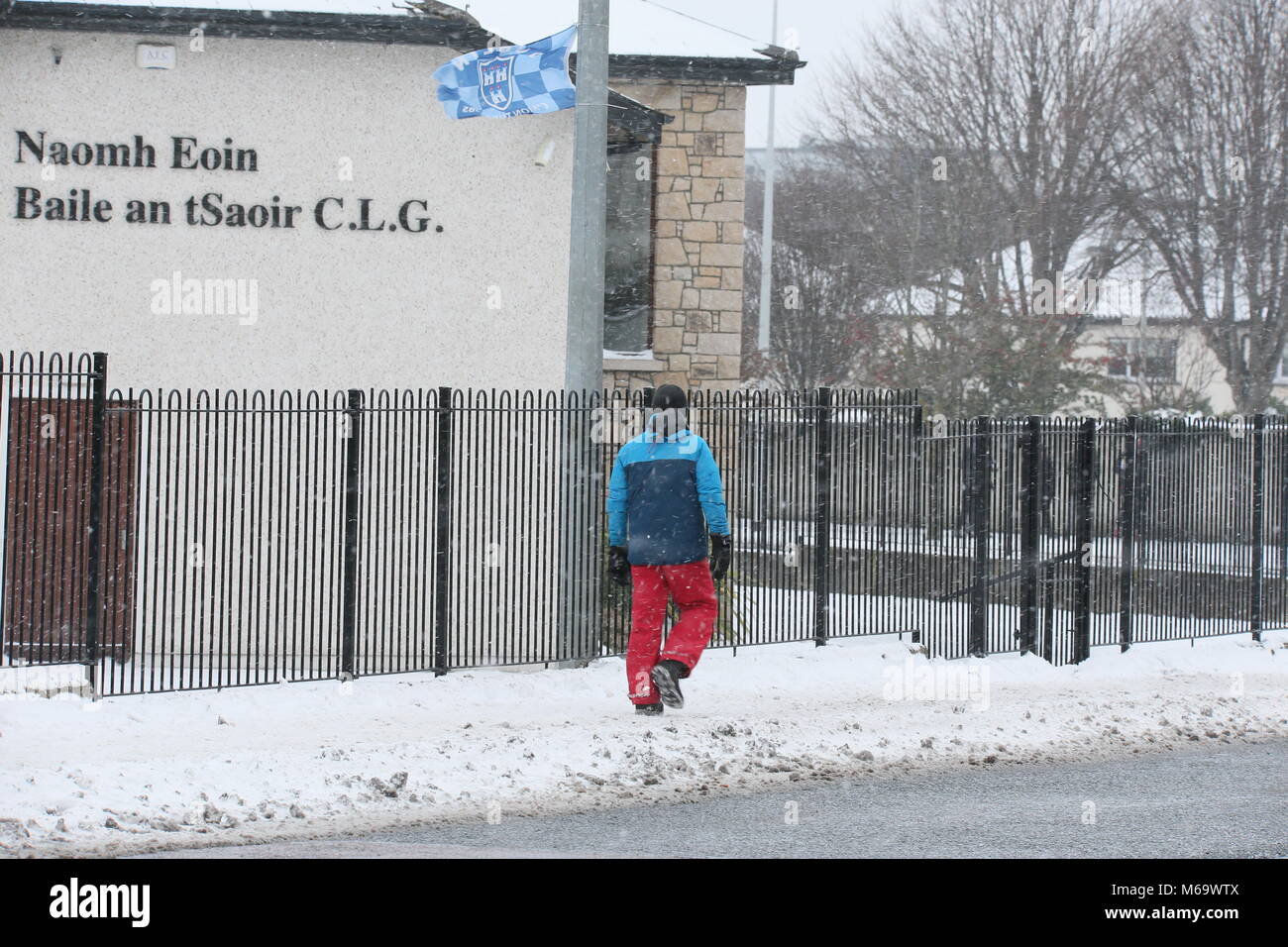 Dublin, Irland. 1. März, 2018. Bild aus Dublin, Irland unter Status Rot Schlechte Wetterbedingungen während der bis zu Sturm Emma bauen. Dublin Erfahrungen schweren Schnee und Blizzard Bedingungen während der Zeit der schlechtes Wetter. Die artic Wetter sind im Volksmund als "Tier aus dem Osten" bezeichnet. Credit: Brendan Donnelly/Alamy leben Nachrichten Stockfoto