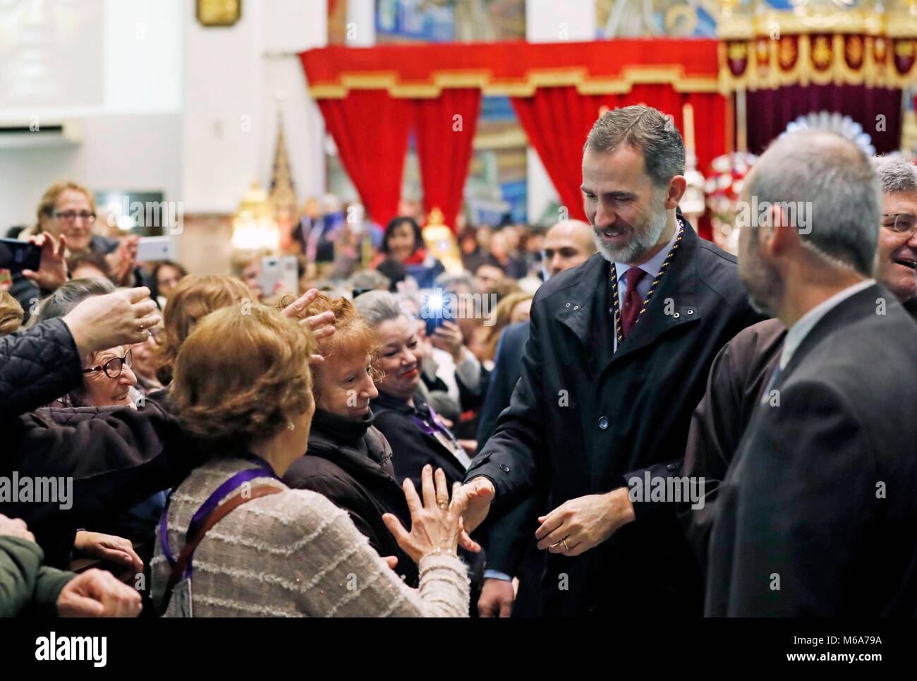 Pie de Foto: REY FELIPE VI Descripcion: MADRID, 2 (Chance) Noticia Asociada: El Rey Felipe se da un Bano de masas en el Cristo de Medinaceli. El Rey Felipe VI ha cumplido un ano Mas con la Tradicion que une a la Familia echten Espanola con el Cristo de Medinaceli. Die ESTA-ha sido La primera vez que ha acudido ya como Rey a la Basilica de Nuestro Padre Jesus de Medinaceli. 02/03/2018 der König von Spanien Besuche der Christus der Mdinaceli EP 888/Cordon drücken Sie Stockfoto