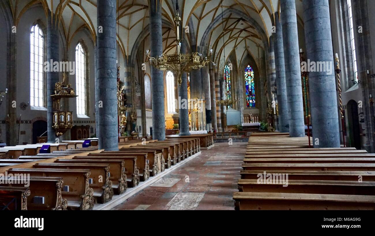 Schwaz - Tirol Österreich Kirche Pfarrkirche Maria Himmelfahrt, Kirche in Tirol in der Nähe von Innsbruck Österreich Stockfoto