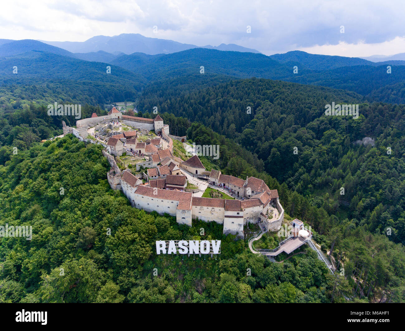 Rasnov Fortress von oben Stockfoto