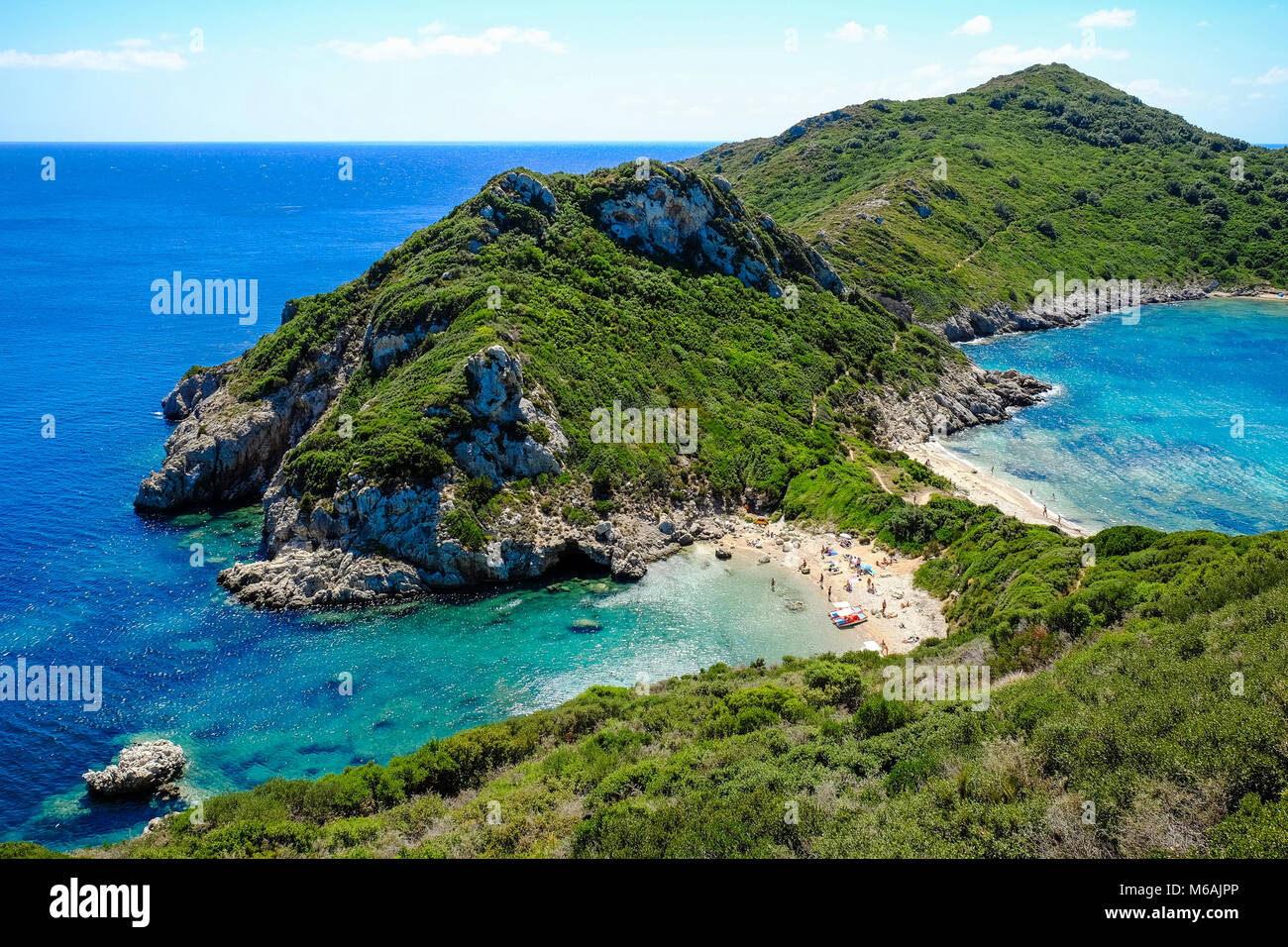 Porto-Timoni, der berühmteste und schönen Strand auf der Insel Korfu, Griechenland. Wichtige touristische Attraktion. Stockfoto