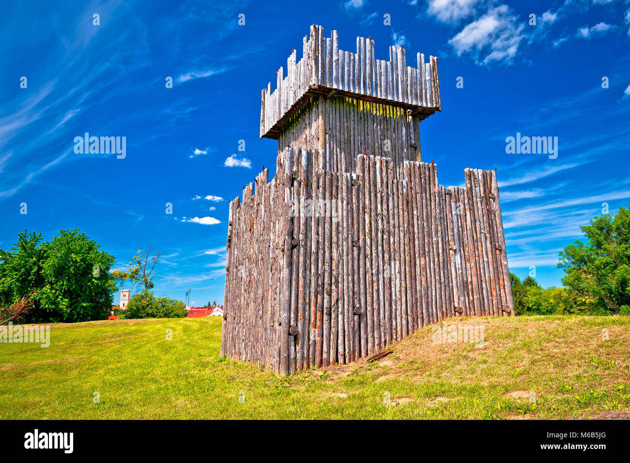 Stadt Koprivnica hölzernen Turm auf Gräben, Region Podravina Kroatien Stockfoto