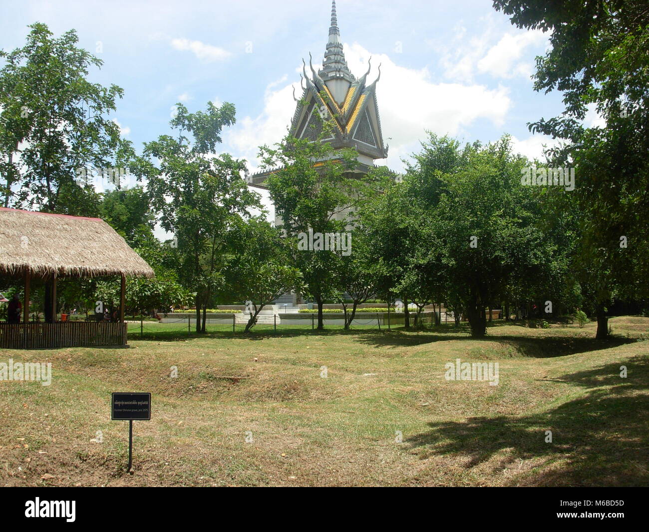 Anzeigen von Choeung Ek Memorial (killing fields) in Phnom Penh, Kambodscha Stockfoto