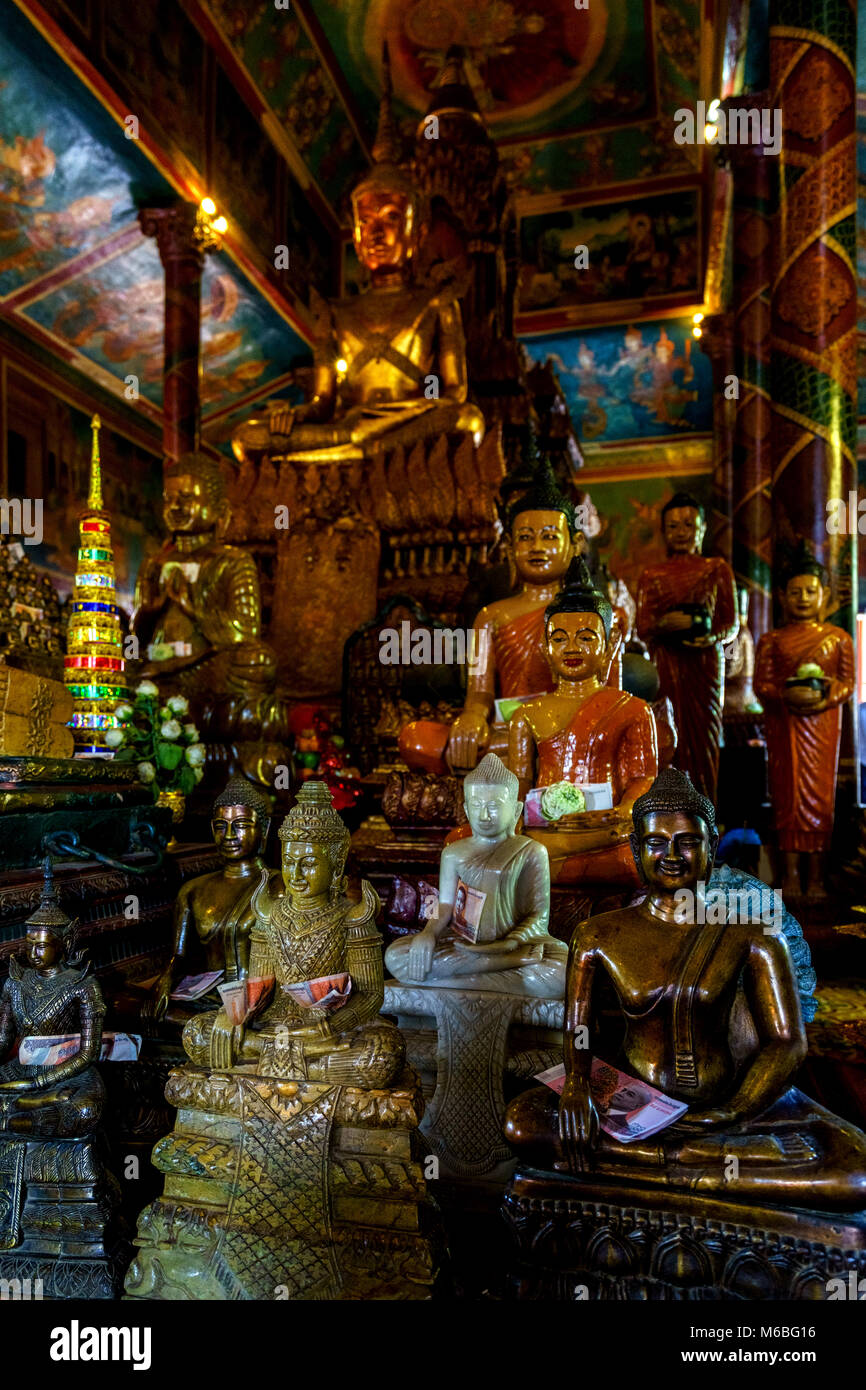 Im Innern des Wat Phnom Tempel in Phnom Penh, Kambodscha. Schönen blick auf Zentrum in Phnom Penh. Es ist das höchste religiöse Struktur in der Stadt Stockfoto