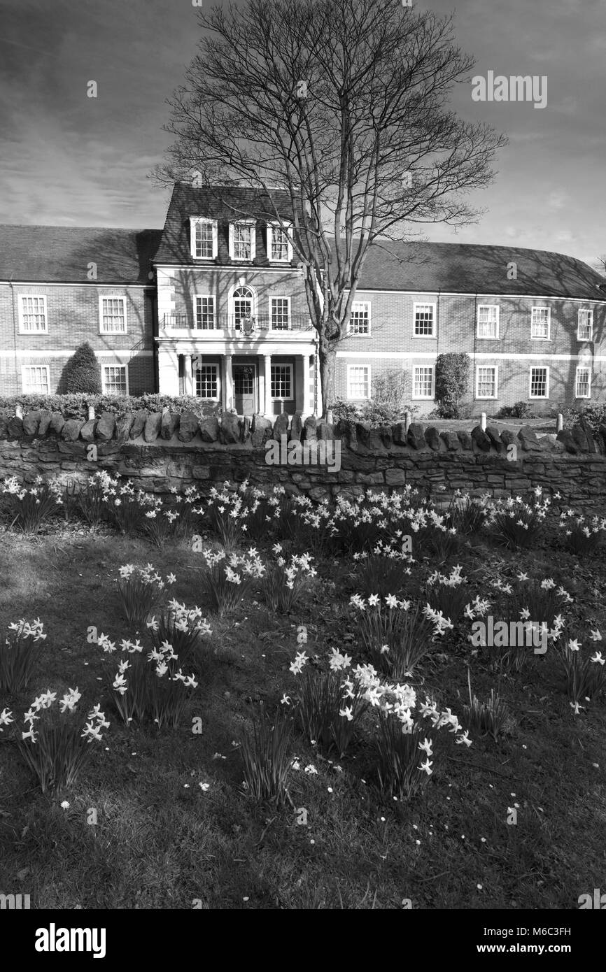 Frühling Blick auf die Armenhäuser in Bedford Stadt, Bedfordshire, England, Großbritannien Stockfoto