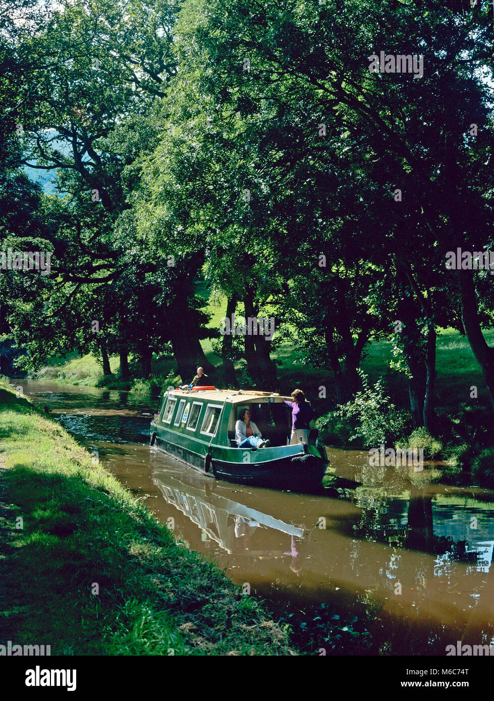 Auf der Monmouthshire und Brecon Canal, in der Nähe von Pencelli, SE von Brecon, Powys Stockfoto