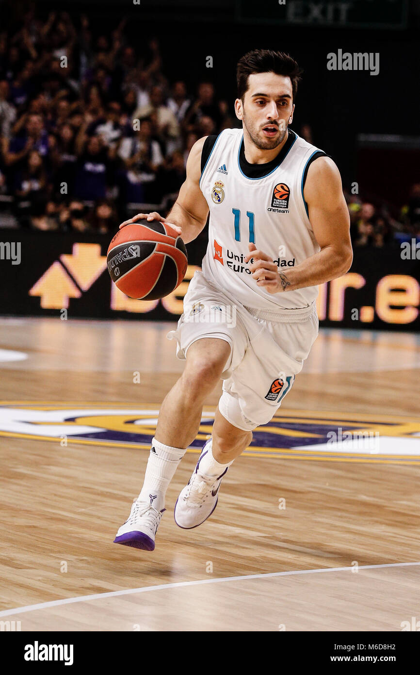 Facundo Campazzo Baloncesto (Real Madrid), die in Aktion während des Spiels Euroleague Spiel zwischen Real Madrid Baloncesto vs Fenerbahce am WiZink Zentrum Stadion in Madrid, Spanien, 2. März 2018. Credit: Gtres Información más Comuniación auf Linie, S.L./Alamy leben Nachrichten Stockfoto