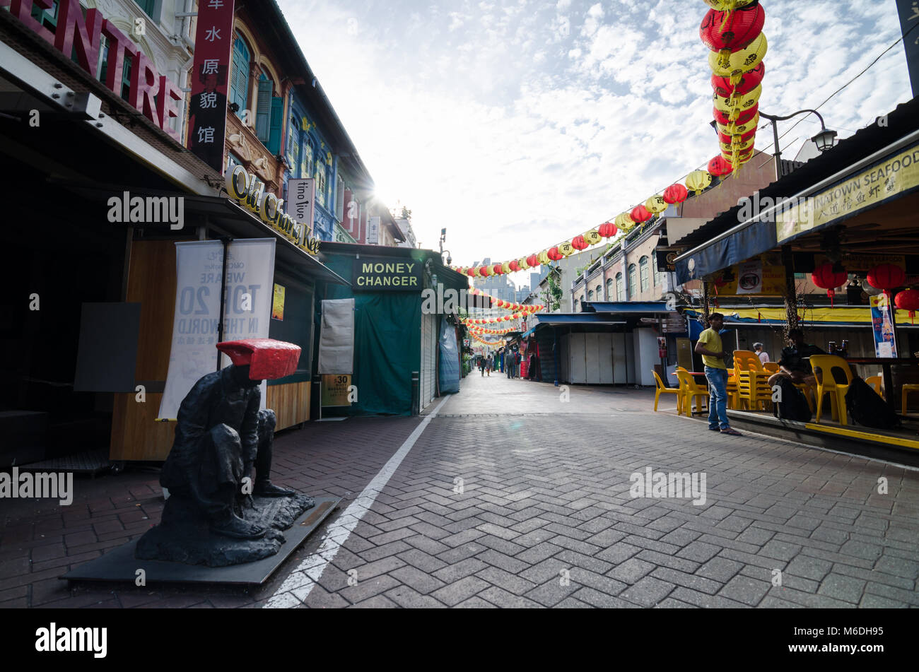 Morgen Blick auf Singapur berüchtigten Chinatown. Chinatown ist eine ethnische Enklave innerhalb der zentralen Gegend von Singapur. Stockfoto