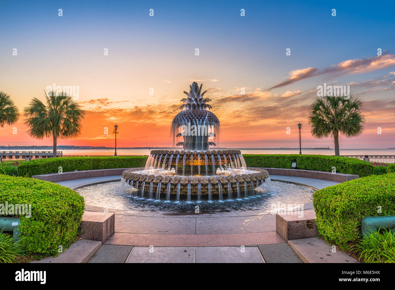 Charleston, South Carolina, USA die Waterfront Park-Ananas-Brunnen. Stockfoto