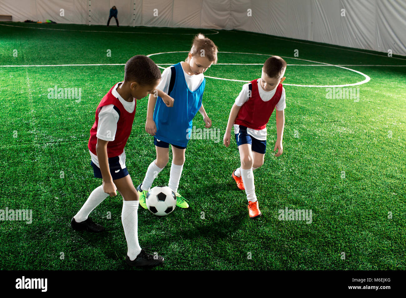 Angriff auf Kugel Stockfoto