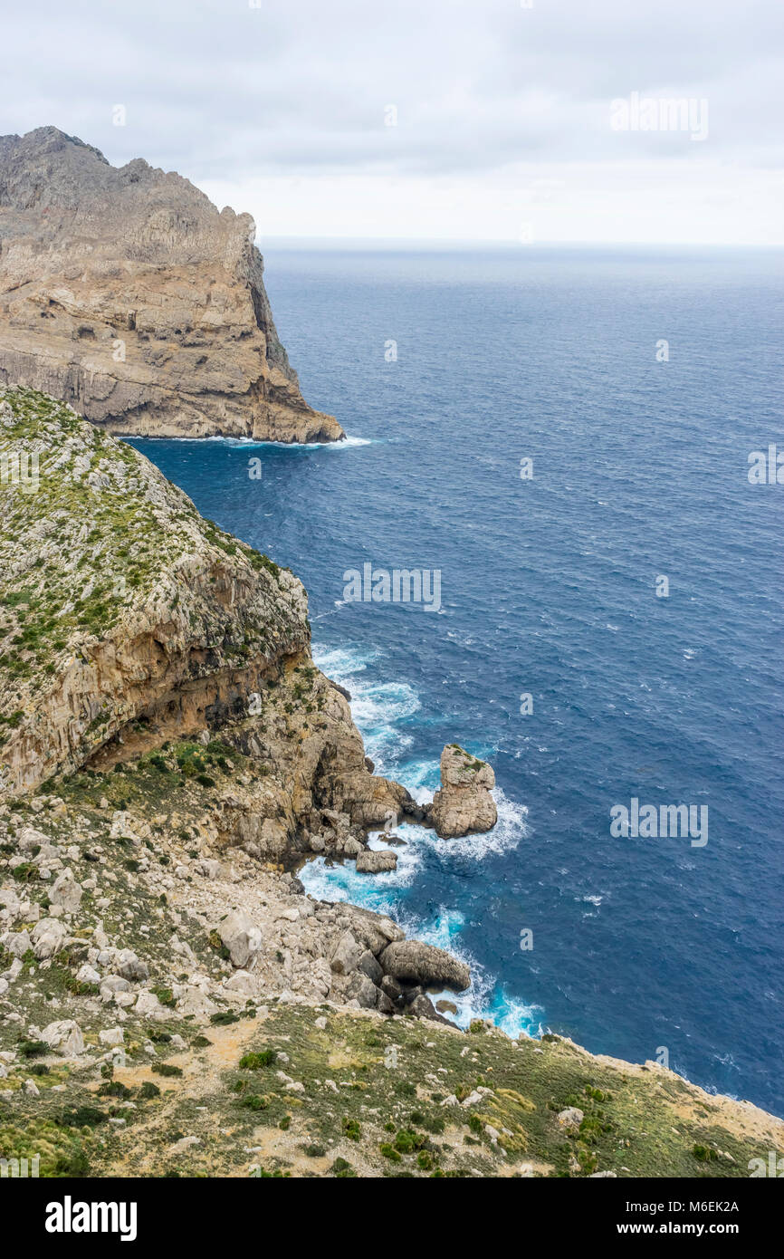 Klippen in Formentor, Region nördlich von der Insel Mallorca in Spanien Stockfoto